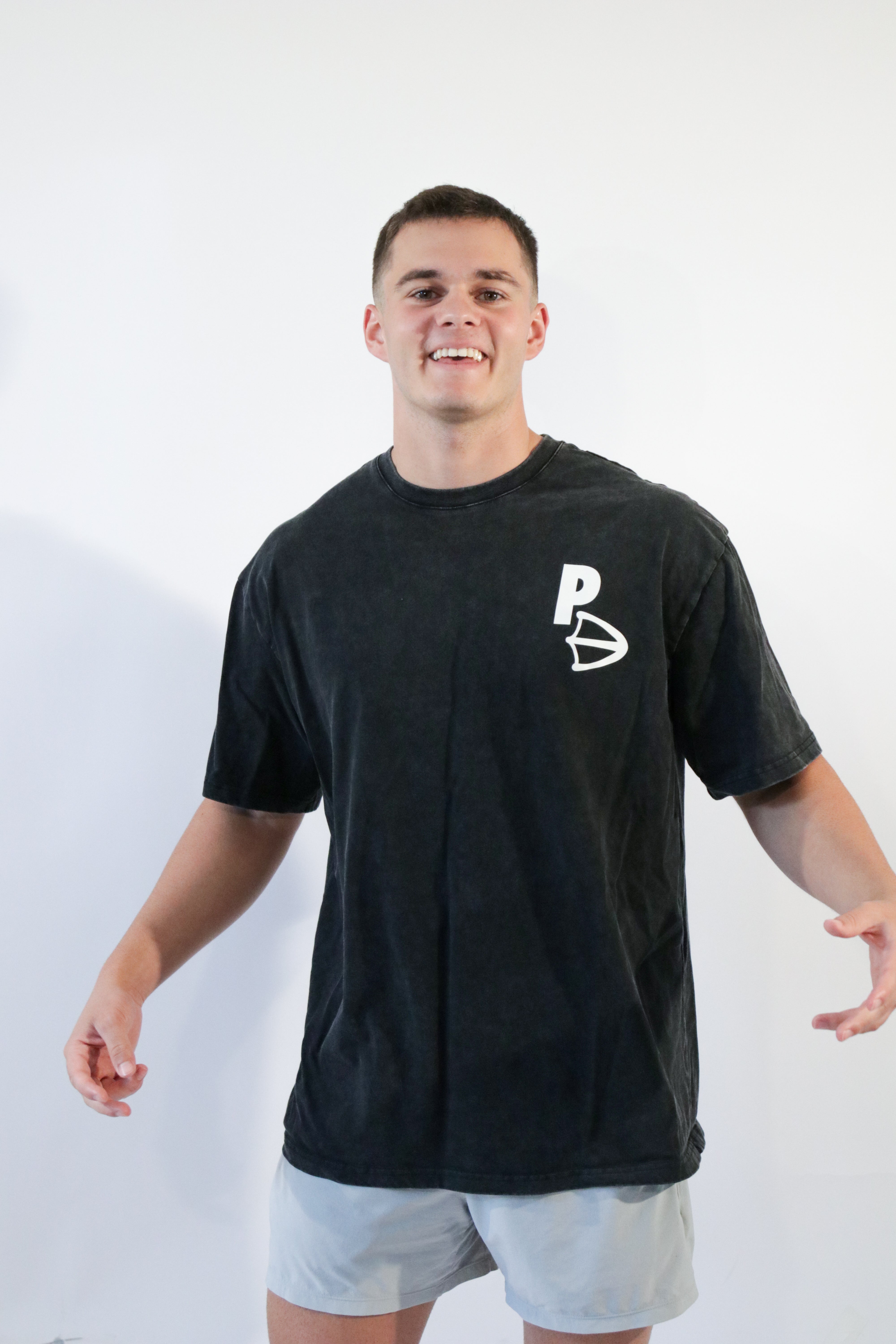 Pre-Bar Tee - Black
